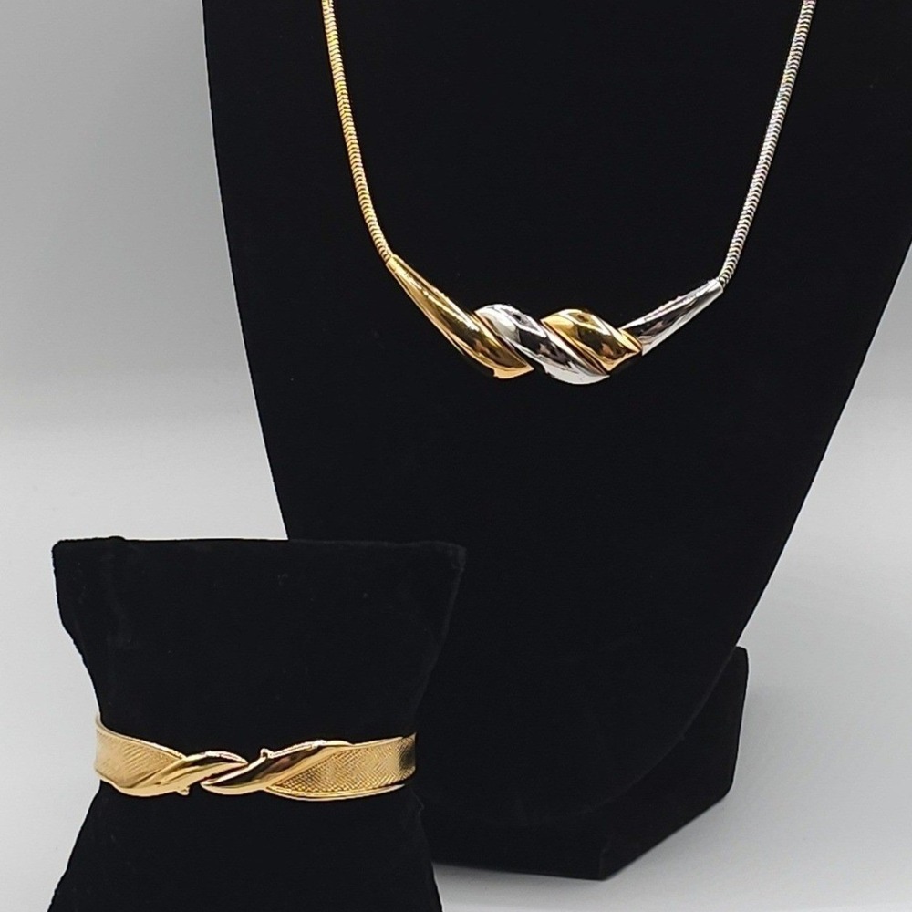 Trifari Monet Jewelry Lot Necklace Bracelet Gold Silver Tone Two Tone